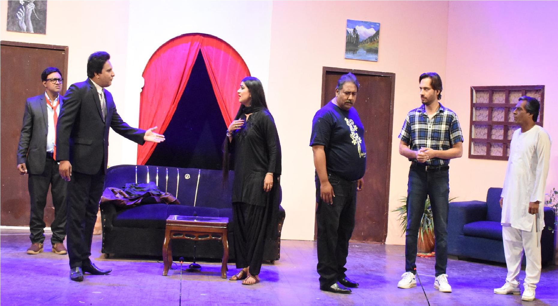 Arts Council of Pakistan Karachi’s 21-day “Awami Theatre Festival” Stages Theater play ‘Zar Parast’