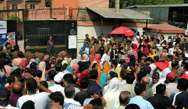 ایم ڈی کیٹ میں فیل ہونے والے طلباء نے امتحان کے خلاف اسلام آباد ہائی کورٹ سے رجوع کر لیا