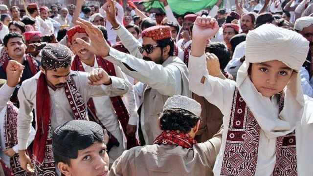 سنڌ ثقافتي رنگن سان نکري پئي، ڪروڙين سنڌين پاران ثقافتي عيد جو جشن ملهايو ويو