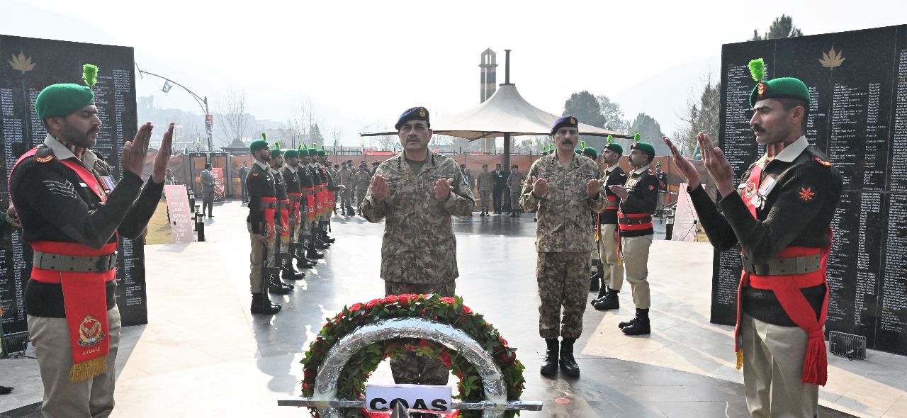 بھارتی مظالم اور بڑھتی ہوئی ہندوتوا انتہا پسندی کشمیریوں کے حق خود ارادیت کی جدوجہد کے عزم کو مضبوط کرتی ہے۔ آرمی چیف جنرل سید عاصم منیر