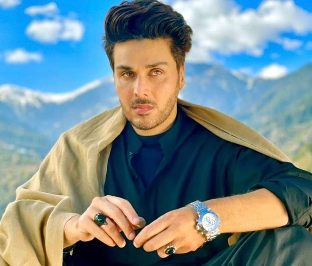 لڑکیوں کو اتنا مضبوط بنائیں کہ انہیں کسی سہارے کی ضرورت نہ پڑے: احسن خان
