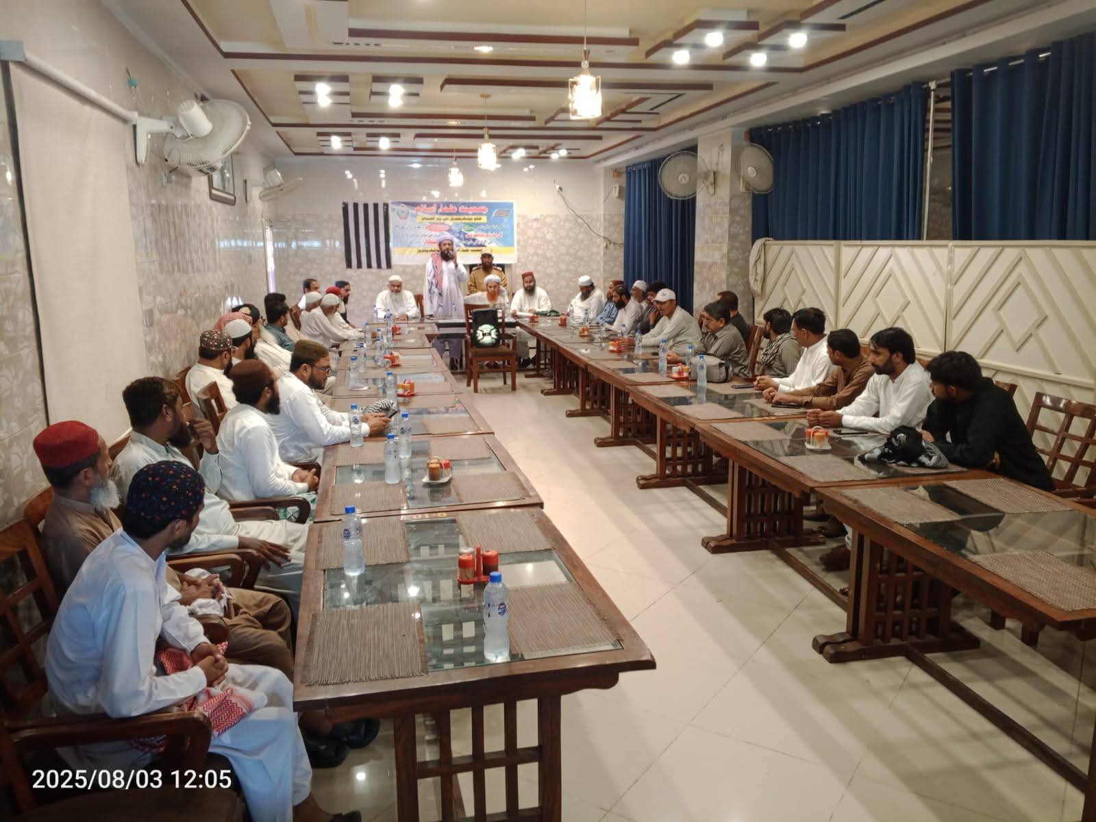 نوشهروفيروز ضلعي ۾ وڌندڙ بدامني تي جمعيت علما اسلام جي صدارت هيٺ آل پارٽيز ڪانفرنس منعقد