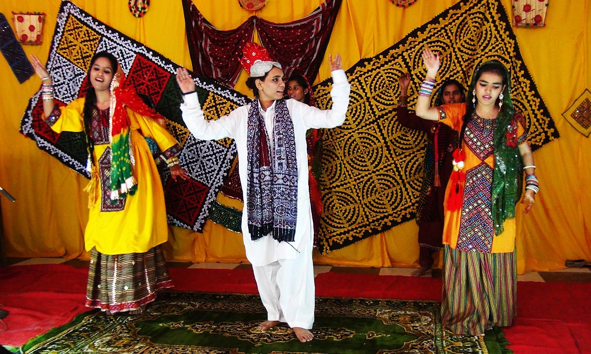 سڄي سنڌ جيان ملير به ثقافتي رنگ سان رڱجي ويو