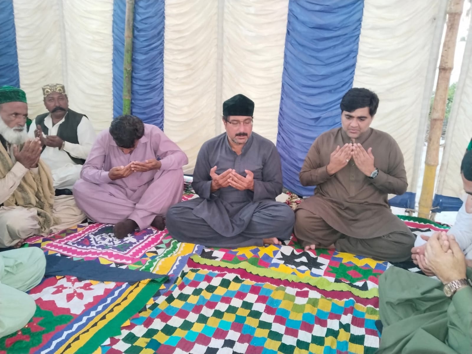 ٺٽي جي پ پ اڳواڻ سيد محمود عالم شاهه پاران ڇتو چنڊ ۾ احمد امين بروهي جي پونئرن سان تعزيت