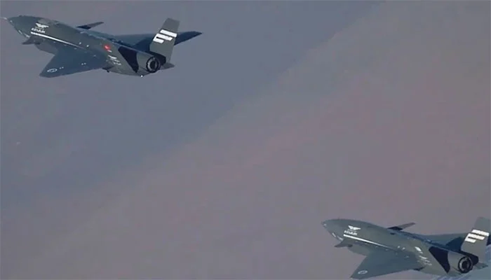 ترکیہ نے فضائی تاریخ میں نیا باب رقم کر دیا، بغیر پائلٹ جنگی طیاروں کی خودکار فارمیشن پرواز کامیاب