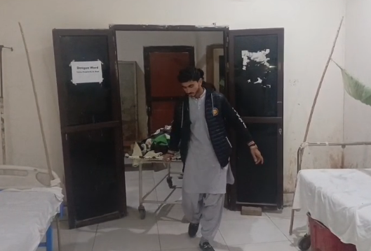 خيرپور ناتھن شاه: مسلح ڈاکوؤں نے مزاحمت کرنے پر نوجوان کو گولیاں مار کر قتل کرديا، چار بکریاں لوٹ لی گئیں