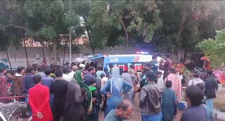 سجاول کے قریب بارش کے دوران خوفناک حادثہ، 2 افراد جاں بحق، 2 زخمی