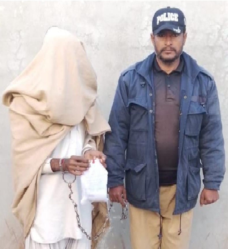 ٺٽو پوليس پاران شهري جي گهر مان چوري ڪندڙ چور گرفتار ڪرڻ جي دعويٰ