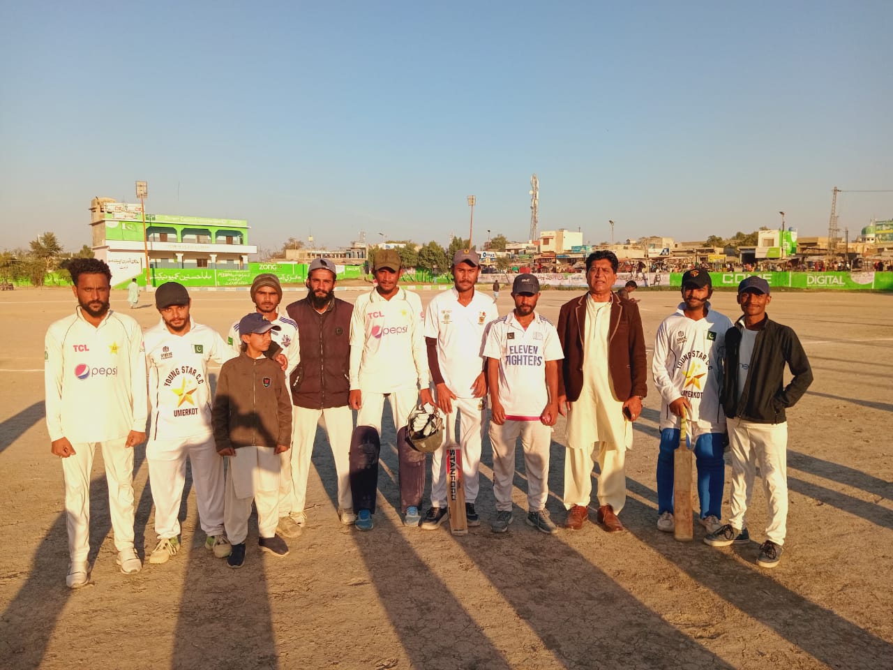 عمرڪوٽ ۾ ڪرڪيٽ ٽورنامينٽ، رحيمداڻي اڪيڊمي پاران هوپ فار ڊيزرٽ کي 4 وڪيٽن سان شڪست