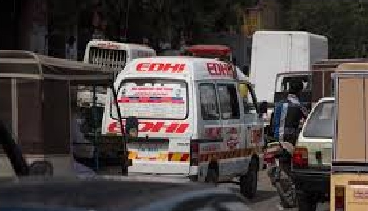 جهرڪ ڀرسان حادثي ۾ هڪ ڄڻو فوت، 4 زخمي