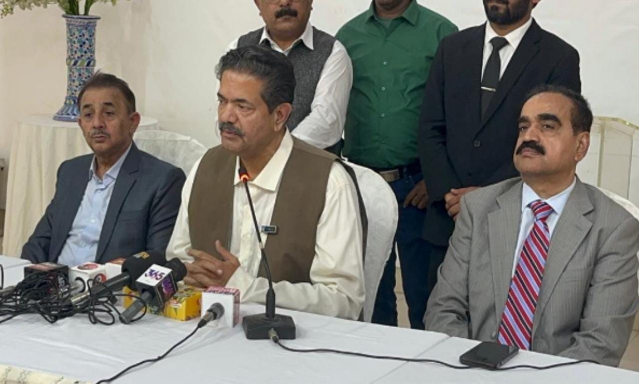 وڏي وزير جي خاص مددگار راج وير سنگهه سوڍا جي صدارت هيٺ ٺٽي ۾ اجلاس