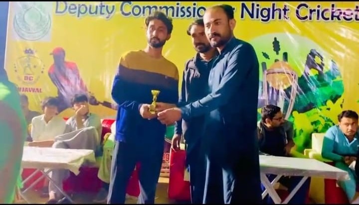 سجاول ۾ ڊپٽي ڪمشنر نائيٽ ڪرڪيٽ ٽورنامينٽ جا شاندار مقابلا