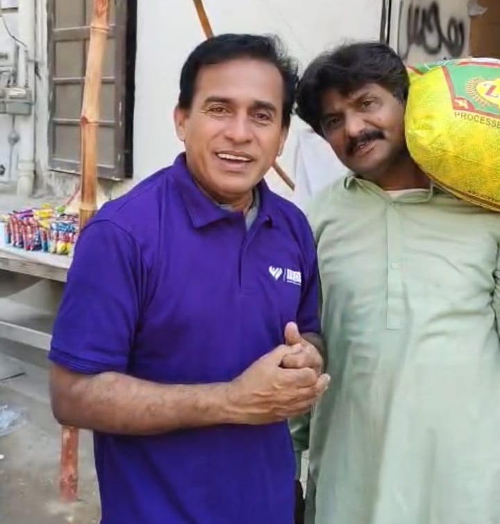 سچ سوشل ويلفيئر پاران مستحق ماڻهن لاءِ راشن ۽ عيد جا ڪپڙا ورهائڻ جي تقريب منعقد