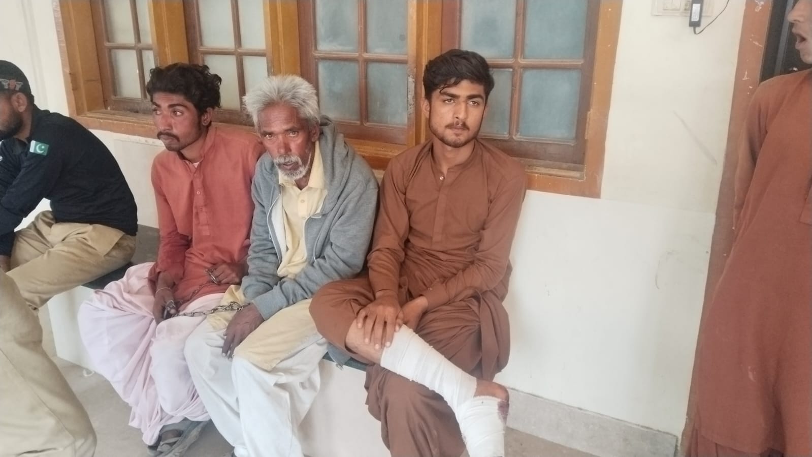 ٺٽو ۾ مبينا مقابلو، نوجوان جي گرفتاري تي سوال، وڪيلن جو مفت قانوني سهڪار جو اعلان