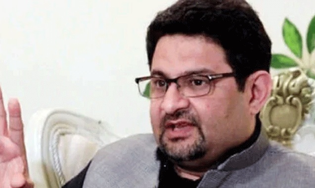 تیل کی قیمتیں بڑھا کر آئل کمپنیوں کو فائدہ پہنچایا گیا: مفتاح اسماعیل