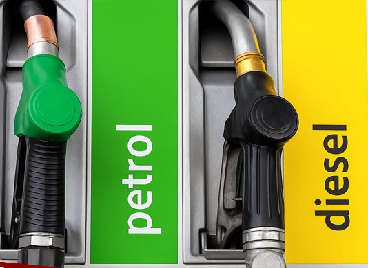 وزیراعظم کا پیٹرولیم مصنوعات کی قیمتیں نہ بڑھانے کا اعلان