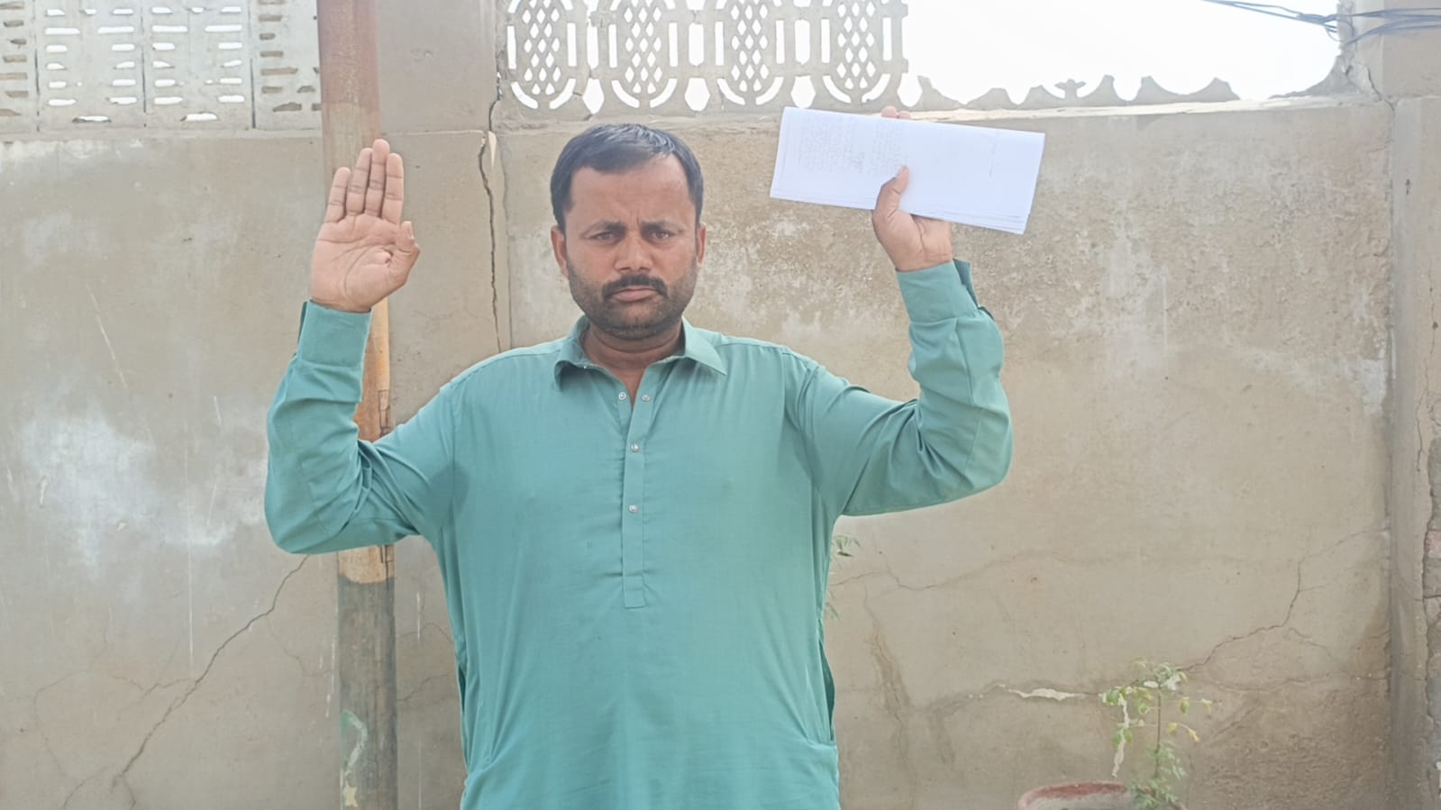 نوشهروفيروز ۾ ڳوٺ الهورايو سولنگي واسي جو بااثر خلاف احتجاج