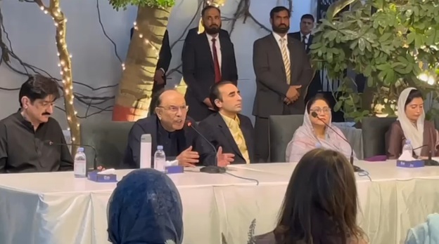 کراچی: پاکستان پیپلزپارٹی کے چیئرمین بلاول بھٹو زرداری کی سربراہی میں پارلیمانی پارٹی کا اجلاس