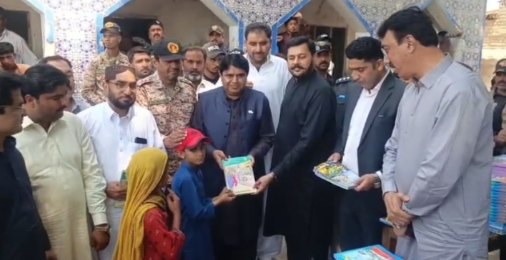 شڪارپور ۾ 23 مارچ جي حوالي سان ريلي ڪڍي وئي