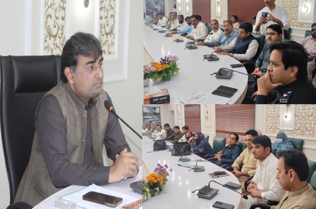 ڊي سي عمرڪوٽ نويد الرحمان لاڙڪ جي صدارت هيٺ اجلاس ٿي گذريو