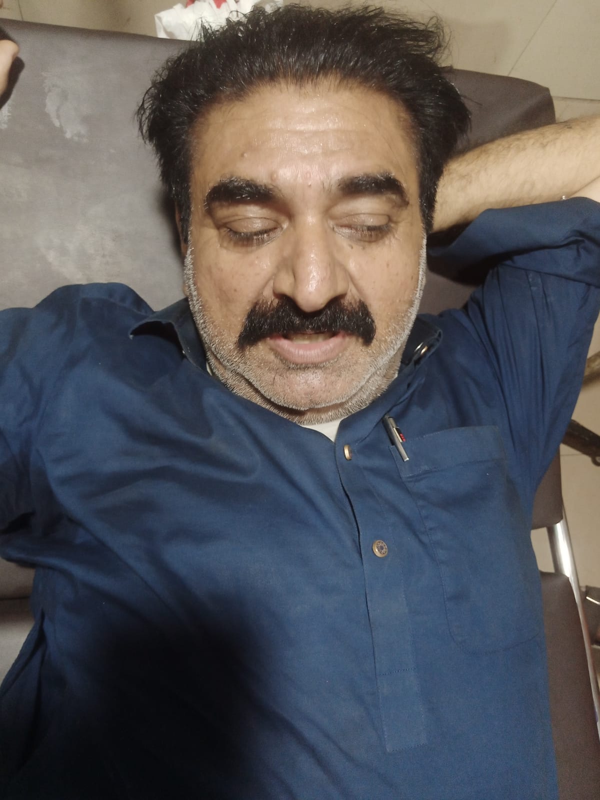 ملير: ڪورنگي انڊسٽريل ايريا ڀرسان هٿياربندن جي فائرنگ ۾ پوليس اهلڪار زخمي