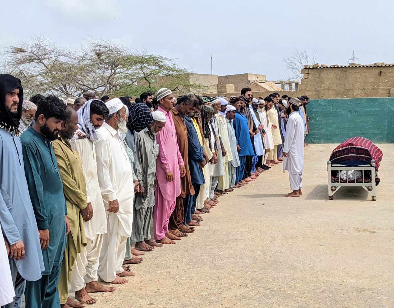 ملير: معروف سماجي شخصيت حاجي احمد خاصخيلي جي جنازي نماز  ادا