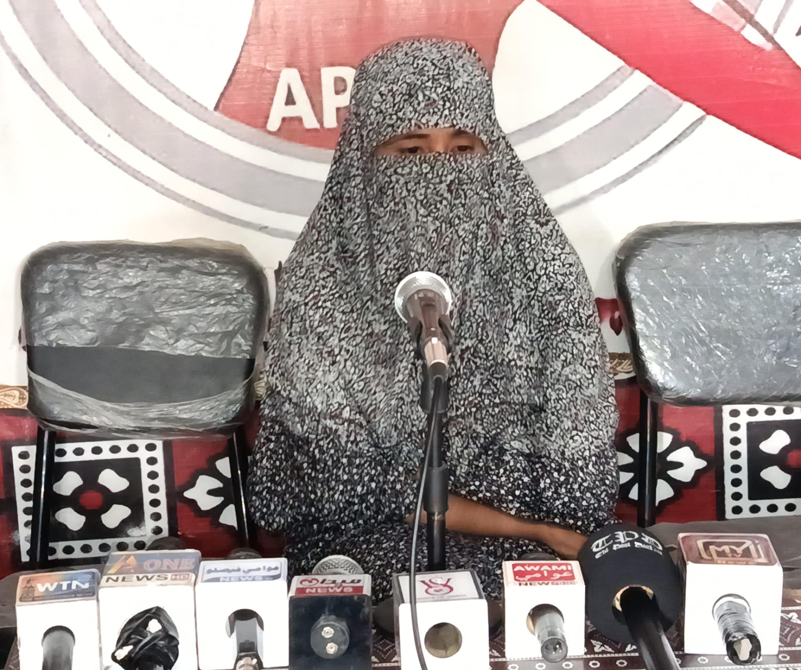 ملير: سڪڻ ٿاڻي جي پوليس خلاف پورهيت عورت جا سنگين الزام