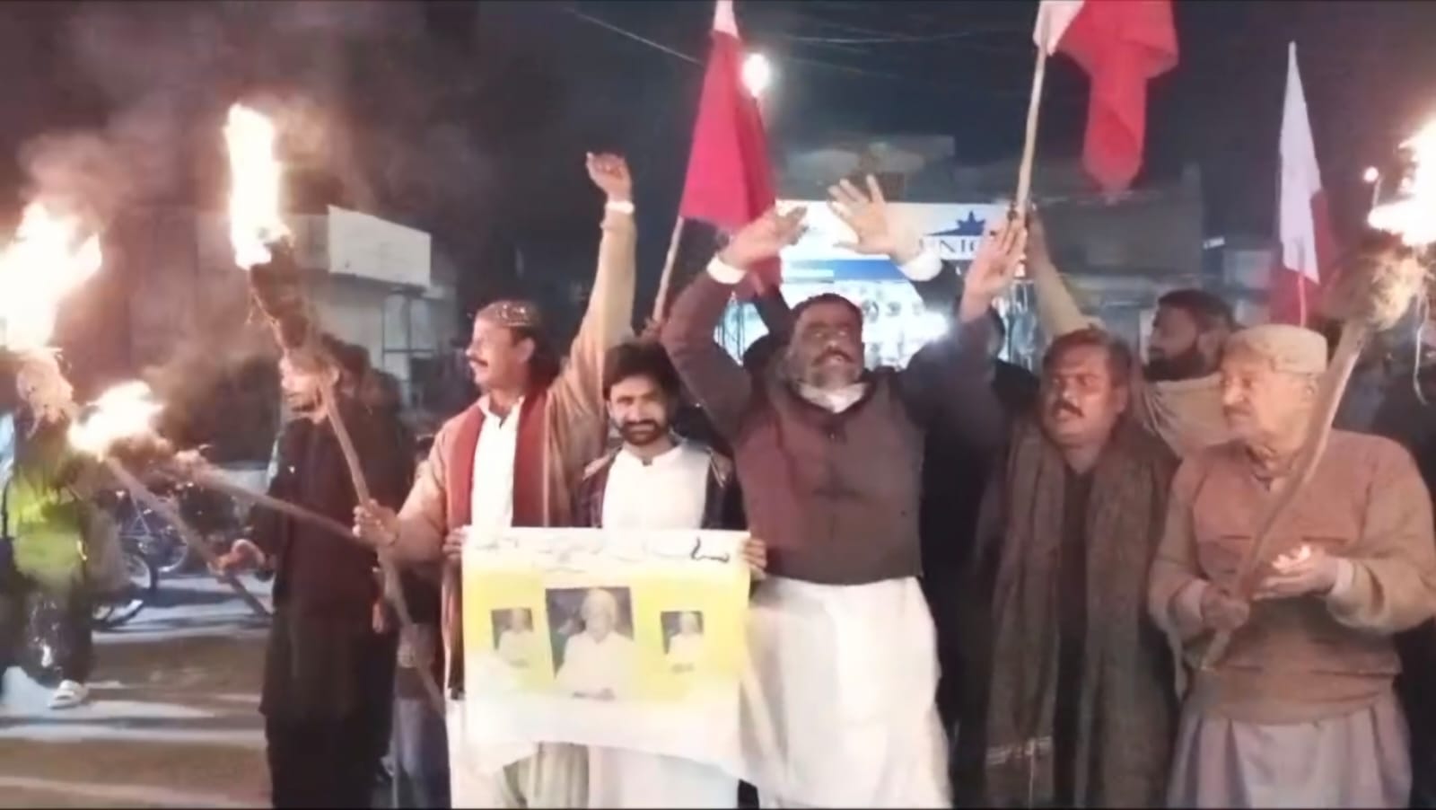 SUP Holds Torchlight Rally to Mark G.M. Syed’s 121st Birth Anniversary