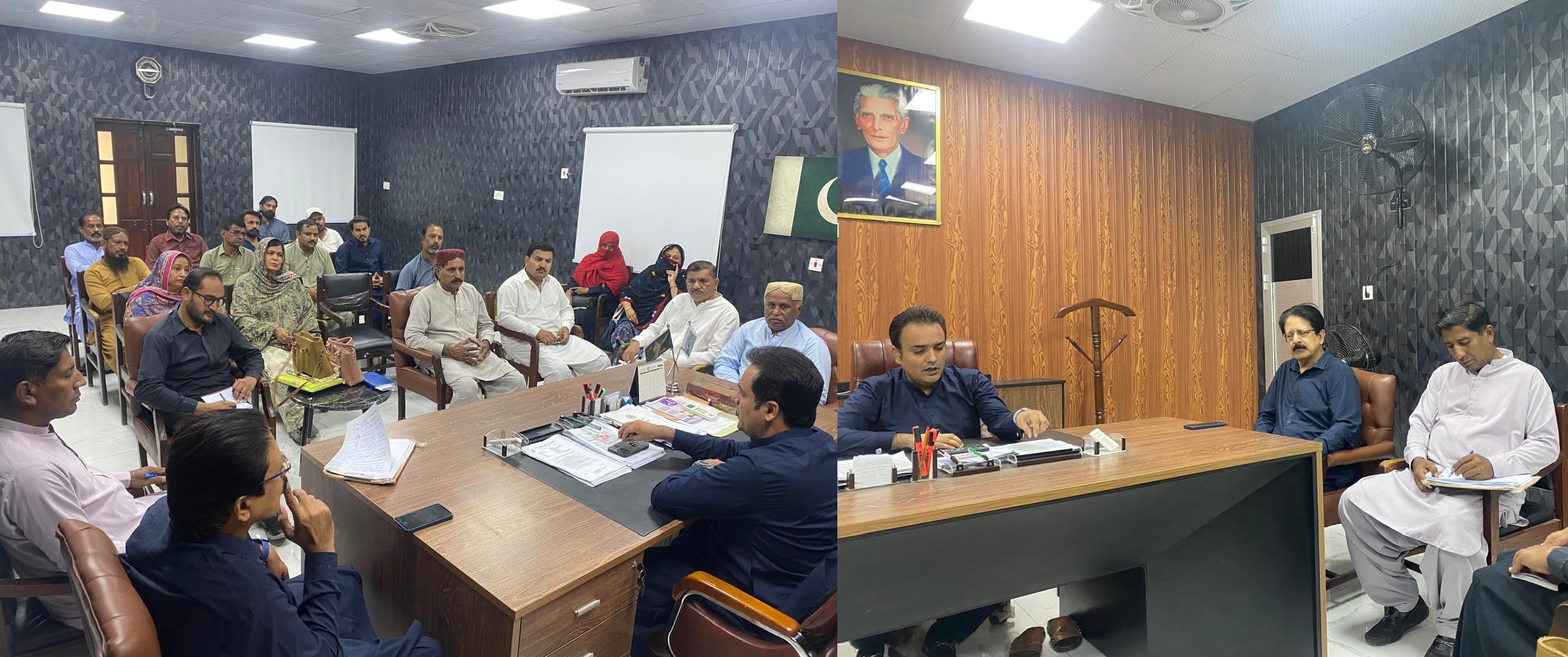 AC Tando Adam reviews arrangements for upcoming anti-polio campaign