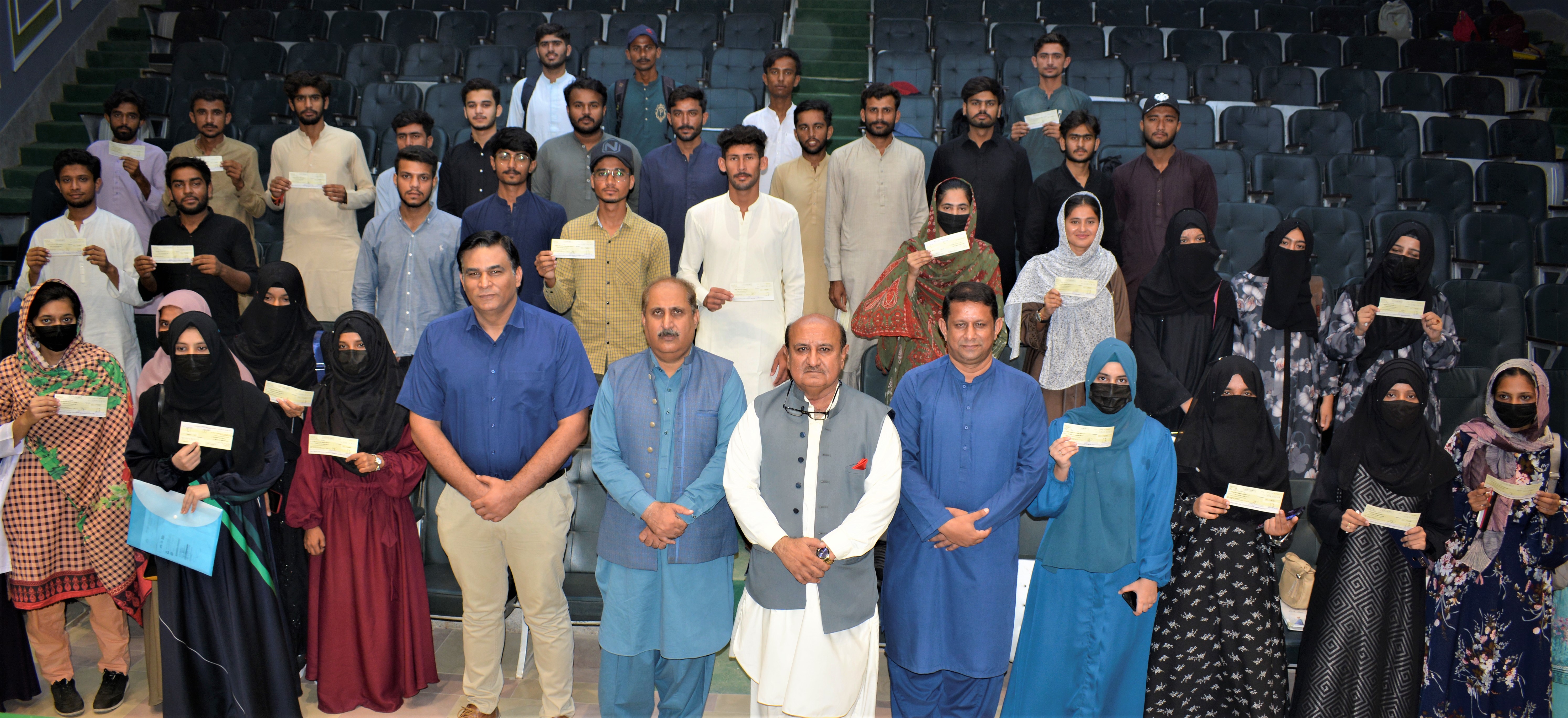 ٹنڈوجام: ھیک اسلام آباد کے ٹیلنٹ ہنٹ پروگرام کی موک ٹیسٹ میں سندھ زرعی یونیورسٹی کے 40 سے زائد طلباء شريک