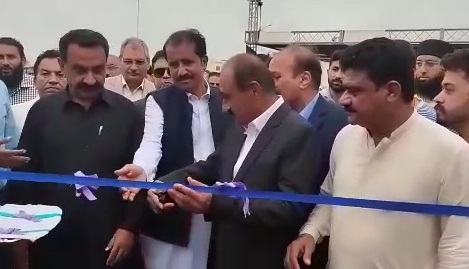 کراچی میں بحریہ ٹاؤن تا نمائش چورنگی ماحول دوست الیکٹرک بس کا نیا روٹ EV-4  شروع ہوگیا