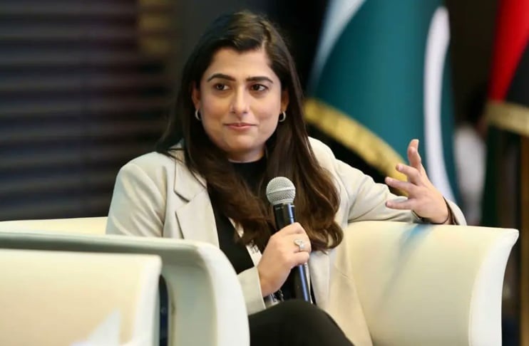 ثنا میر نے نئی تاریخ رقم کر دی: پہلی پاکستانی خاتون آئی سی سی ہال آف فیم میں شامل
