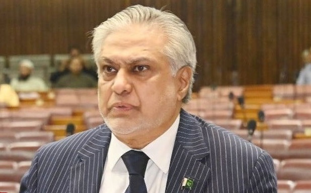 اسرائیل میں جرات نہیں کہ پاکستان کی طرف آنکھ اٹھا کر بھی دیکھے: اسحاق ڈار