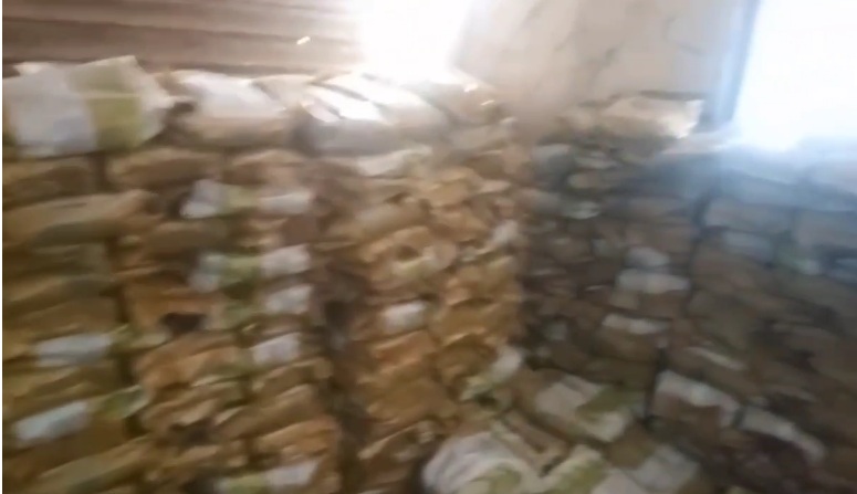 سندھ حکومت کا صوبے میں جعلی زرعی ادویات اور کھاد فروشوں کےخلاف کریک ڈاؤن، 5318جعلی کھاداورزرعی ادویات ضبط