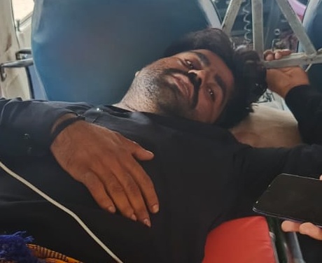 ملير: پپري جي شاهه نواز ڳوٺ ۾ فائرنگ ۽ جهيڙو، 3 ڄڻا زخمي