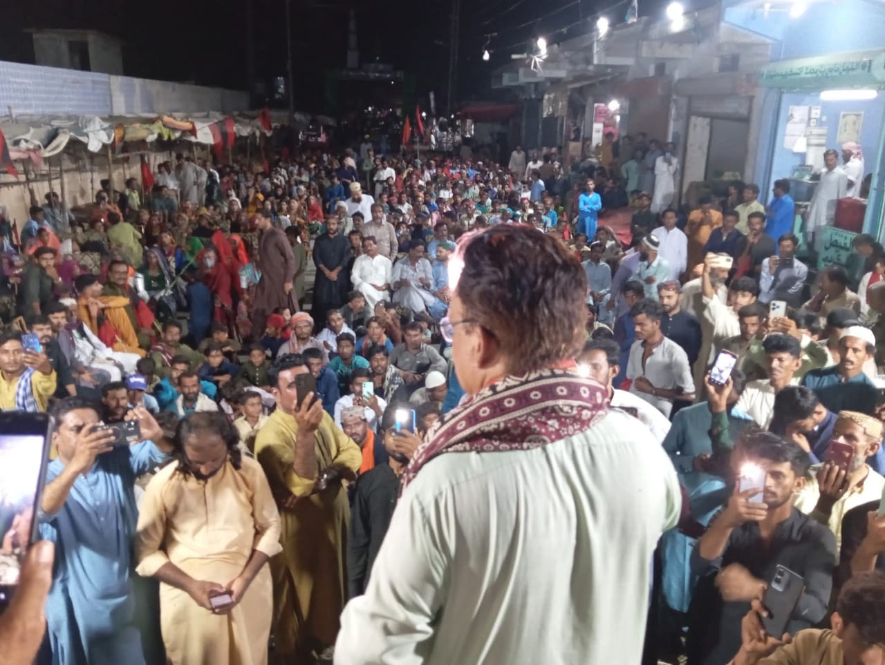 سنڌ جا ماڻهو پنهنجو درياءَ ۽ زمينون کپائڻ نہ ڏيندا، سنڌيو درياءَ، زمينون ۽ وسيلا ھليا ويا تہ تاريخ ۾ مجرم بڻجي وينداسين: اياز لطيف پليجو