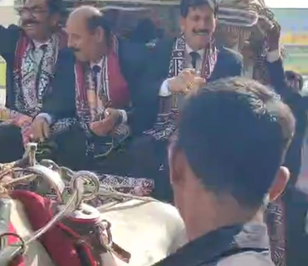 ملير بار جي سيٽ تان ايڊووڪيٽ رياض ڀٽي جي ڪاميابي بعد سندس شاندار آجيان