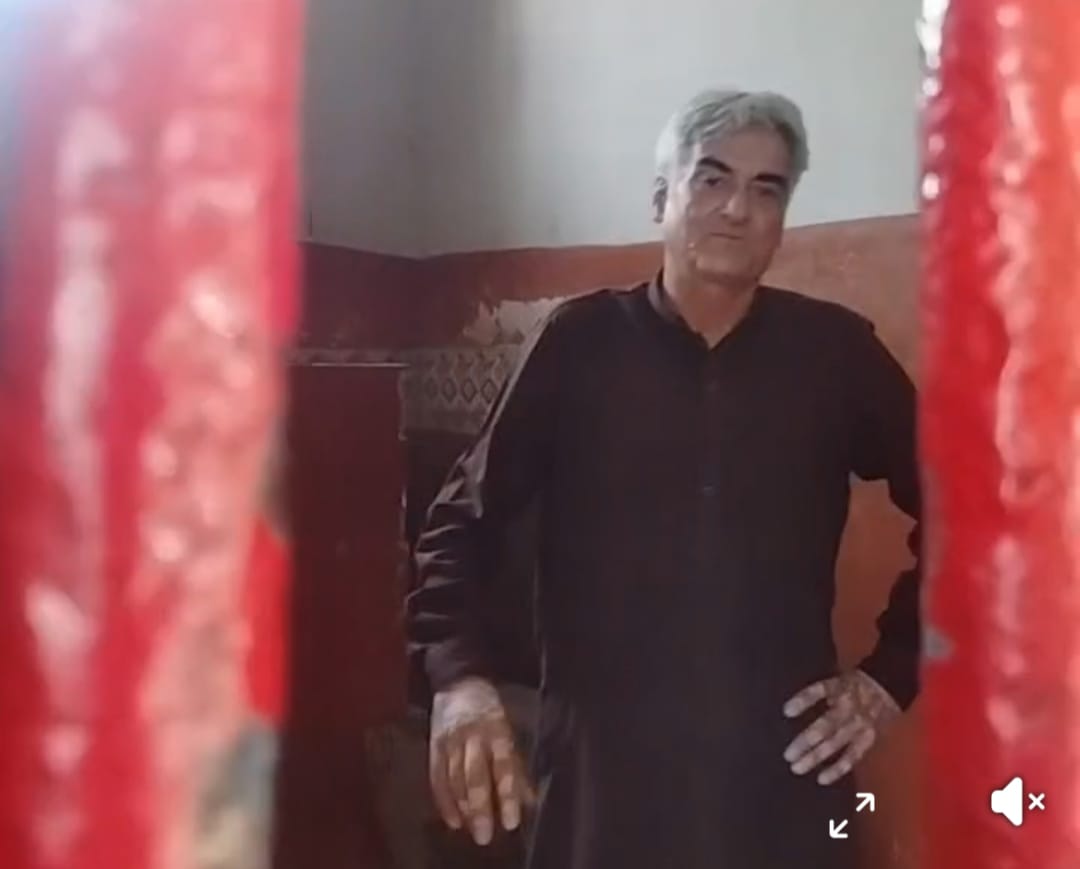 اسٽيل ملز جي سيڪيورٽي انچارج جي ملير ڪورٽ ۾ وڪيلن سان منھن ماري، گرفتار