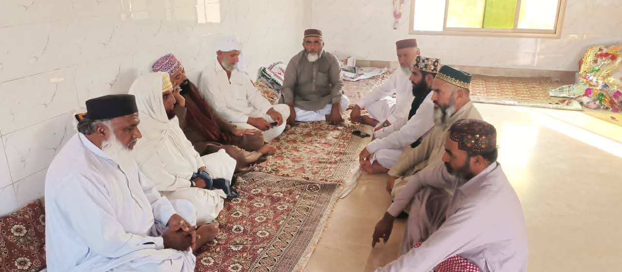 ميرپور ساڪرو جي هيڊ مسٽريس گلناز جوکيو جي معطلي خلاف ساٽا ٺٽو جي گڏجاڻي