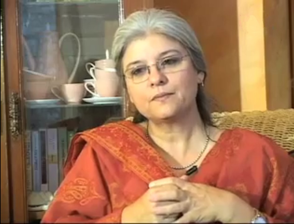 مرینہ خان کا خطرناک بیماری میں مبتلا ہونے کا انکشاف، کیریئر کے عروج پر فیشل پیرالائز کا سامنا