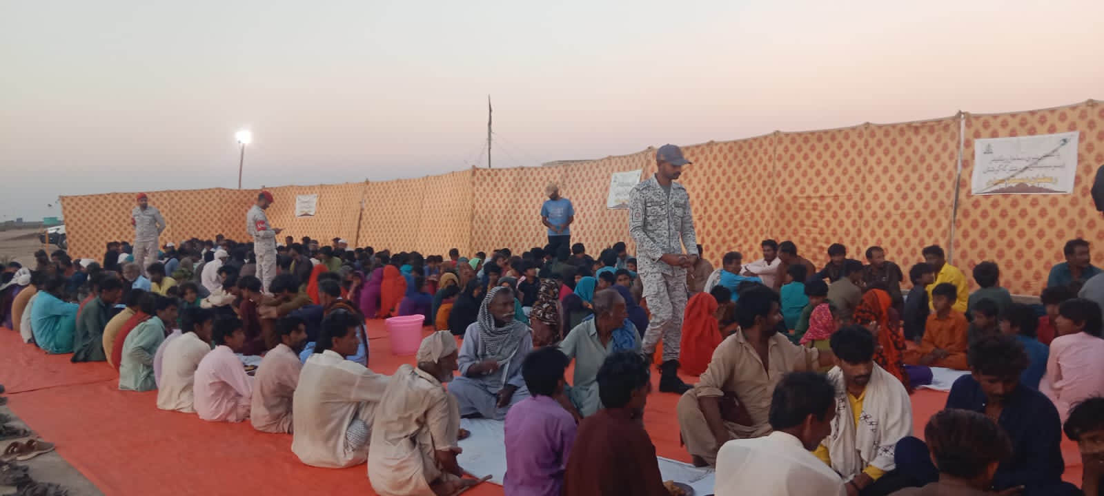 سجاول ۾ پاڪستان نيوي ۽ ساحل ويلفيئر ايسوسيئيشن پاران افطار پارٽي جو اهتمام