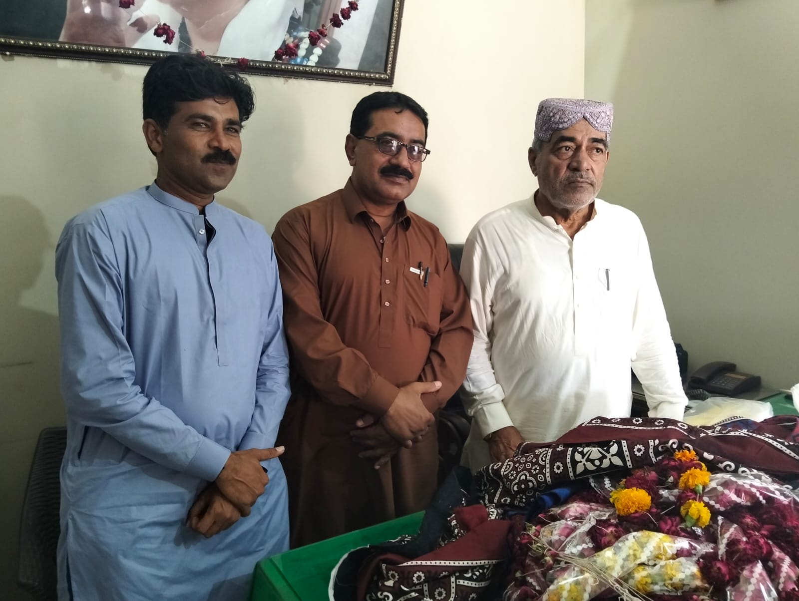 عيد جون ٽيون ڏينهن، سياسي سماجي اڳواڻن جي عوامي پريس ڪلب آمد جاري