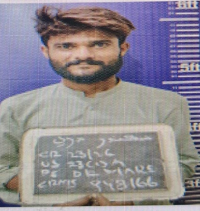 نوشهروفيروز جي عدالت مان پيشي لاءِ آندل جوابدار فرار، غفلت جي الزام هيٺ آيل اهلڪار گرفتار