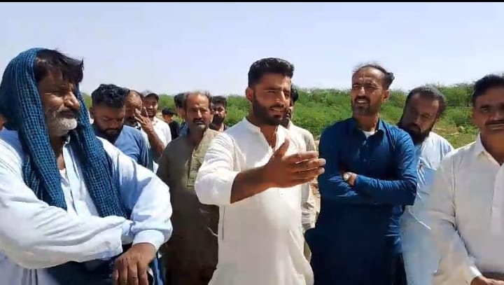 گڏاپ واسين جو مين روڊ تي احتجاجي مظاهرو، پلين جي اڏاوت جو مطالبو