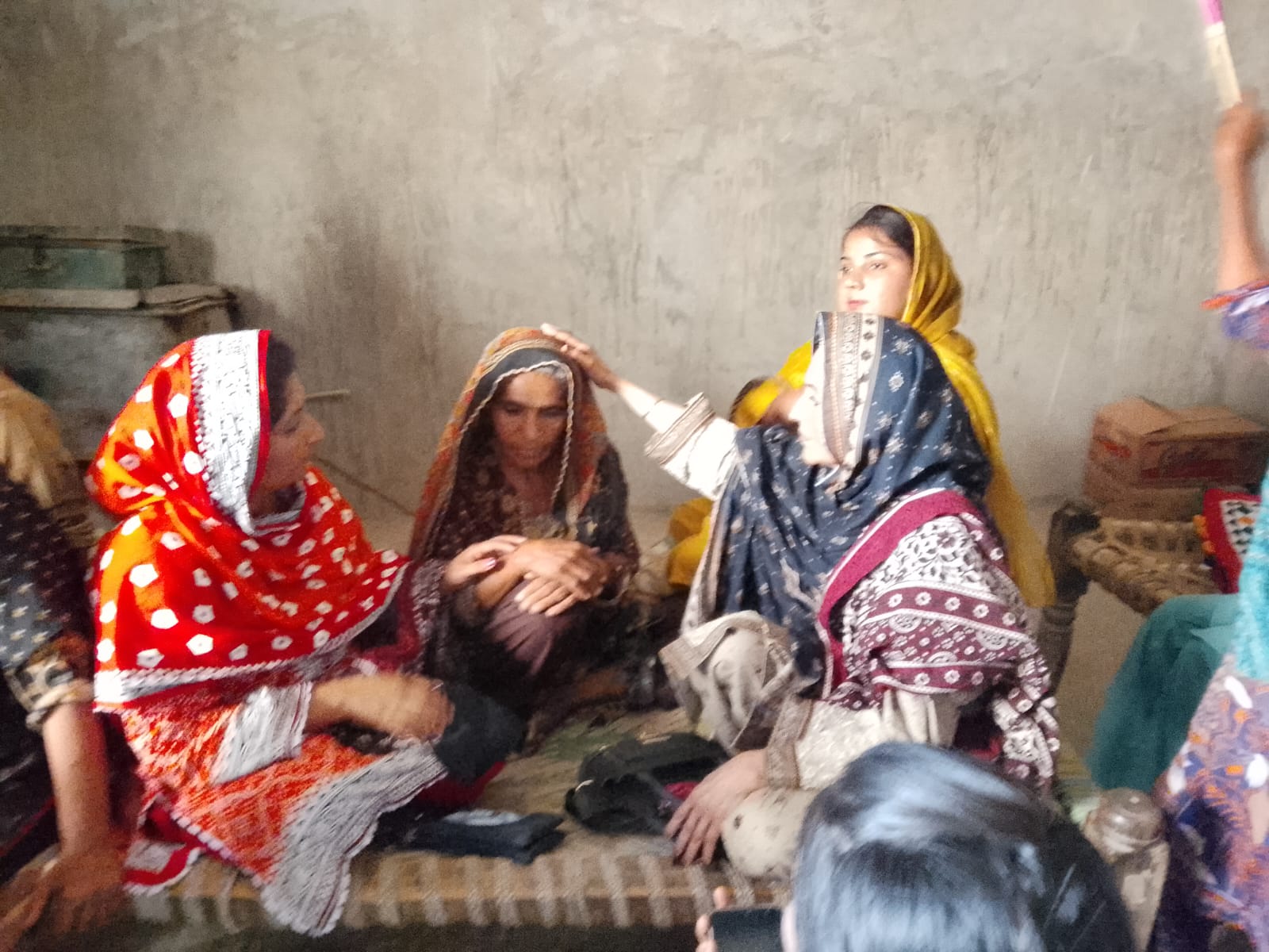 قيو اي ٽي، سنڌياڻي تحريڪ ۽ سنڌي گرلس تحريڪ جو وفد روبينا چانڊيو جي گهر پهتو