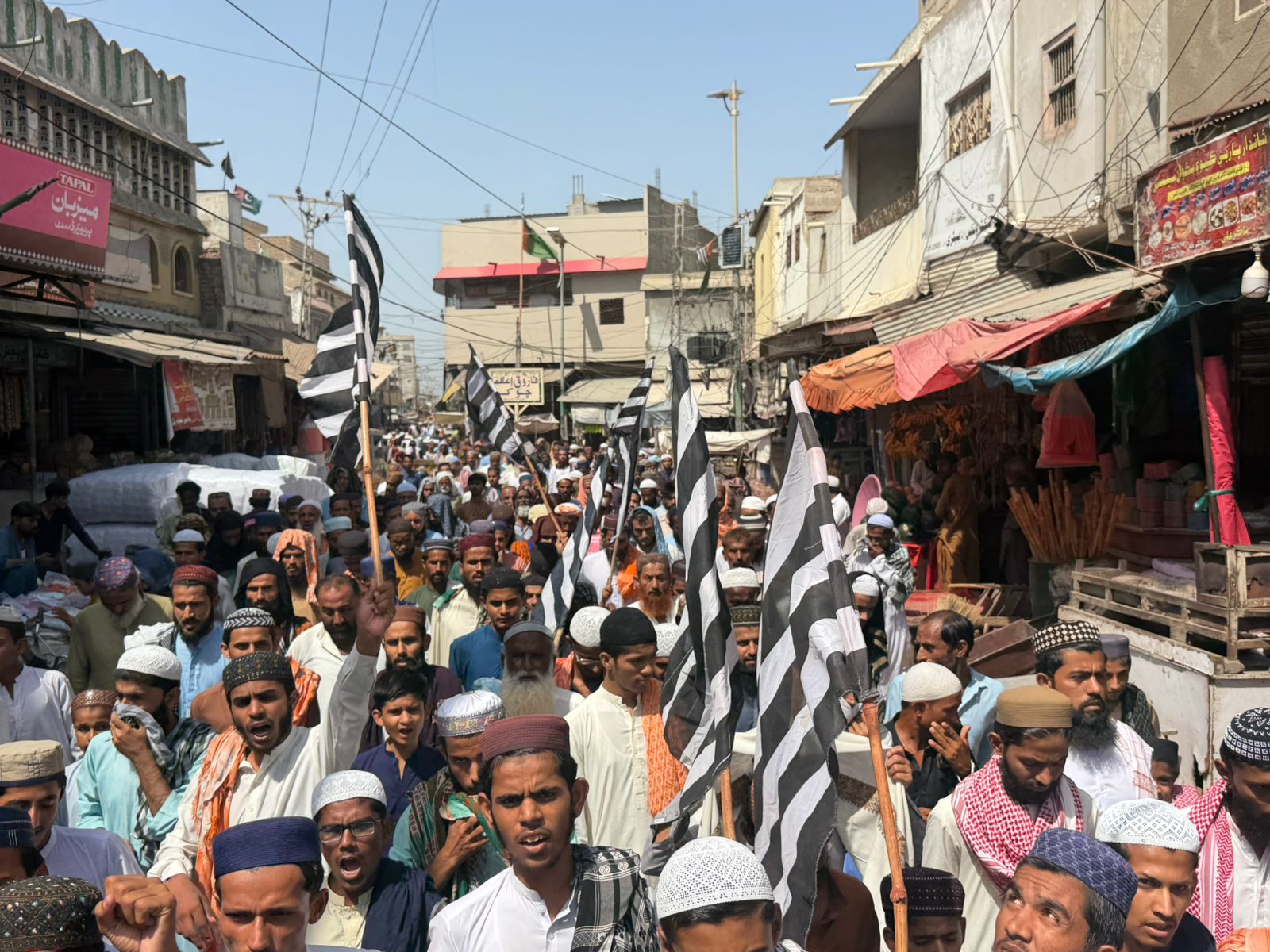 سجاول ۾ جي يو آءِ پاران مولانا ادريس جي قتل خلاف ريلي