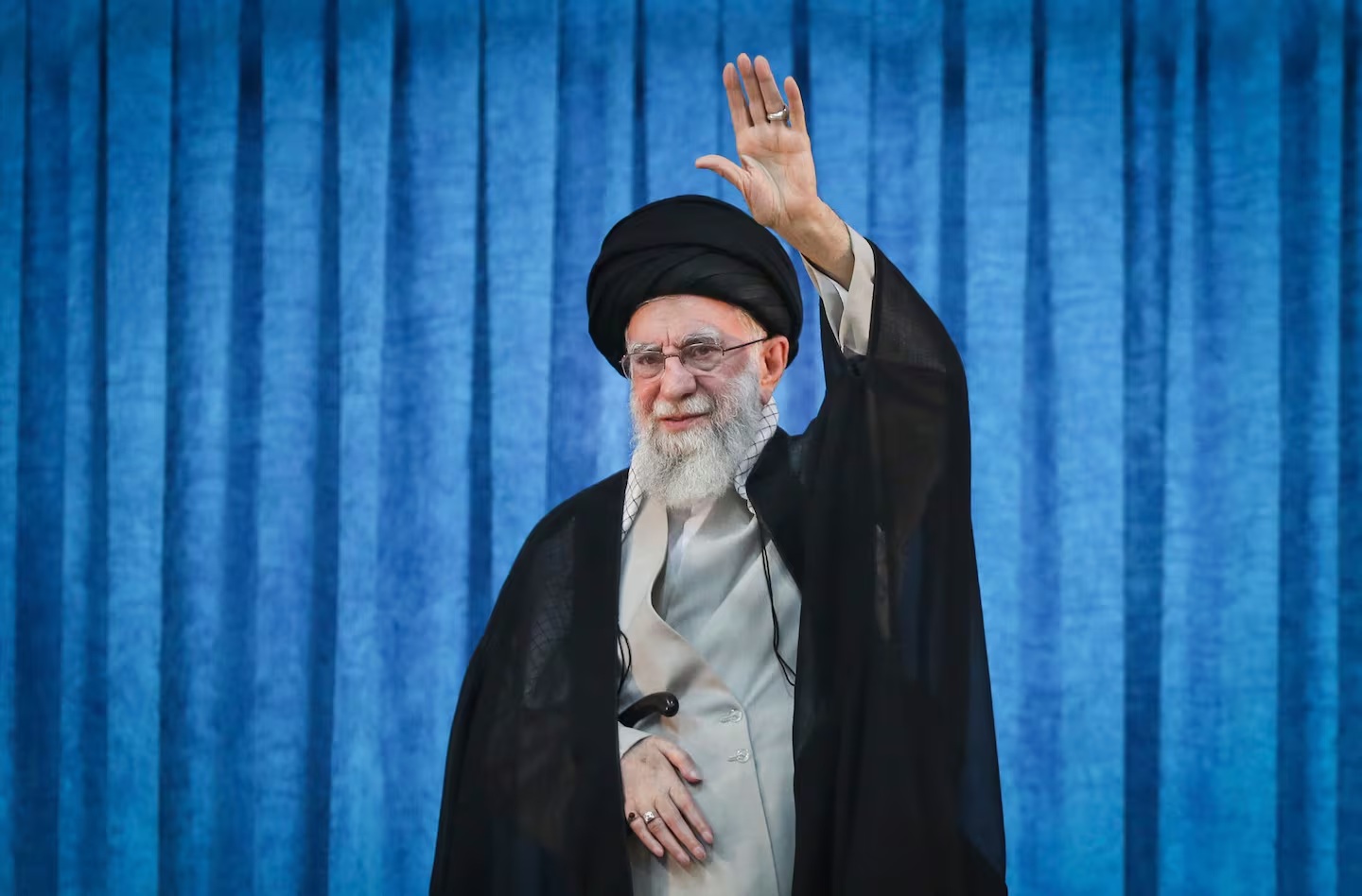 شہید آیت اللہ علی خامنہ ای کی تدفین کی تیاریاں شروع